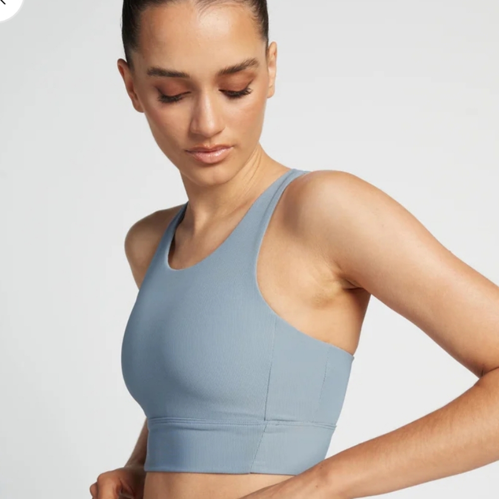 NWOT WILO MELBOURNE AUSTRALIA SPORTS BRA